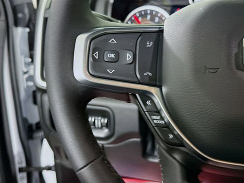 Used 2025 RAM 1500 Big Horn AWD/4WD image 22