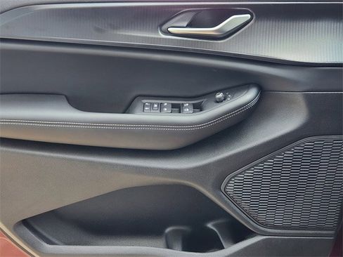 New 2025 Jeep Grand Cherokee Laredo w/ MOPAR Finishing Package image 18