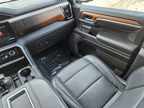 Used 2022 GMC Sierra 1500 Denali w/ Technology Package image 15