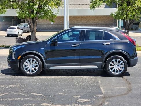 Used 2023 Cadillac XT4 Premium Luxury w/ Cold Weather Package FWD image 3
