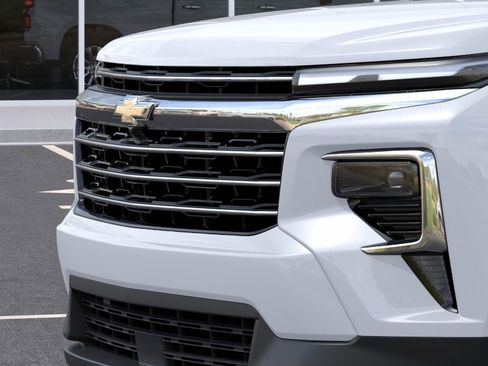 New 2026 Chevrolet Traverse LT w/ Driver Confidence Package FWD image 13