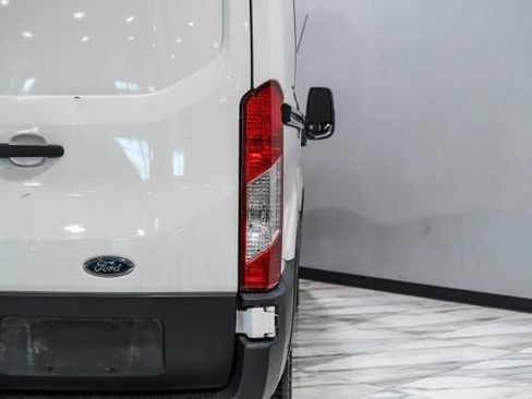 Used 2020 Ford Transit 250 Medium Roof w/ Load Area Protection Package RWD image 33