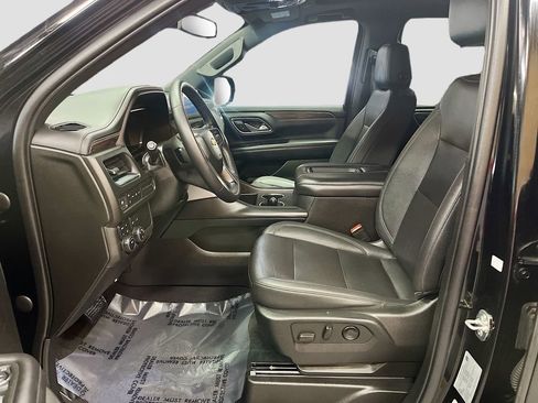 Used 2022 Chevrolet Suburban LT image 22