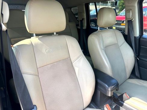 Used 2016 Jeep Compass 75th Anniversary w/ Power Value Group image 36