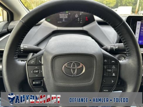 Used 2024 Toyota Prius LE FWD image 19