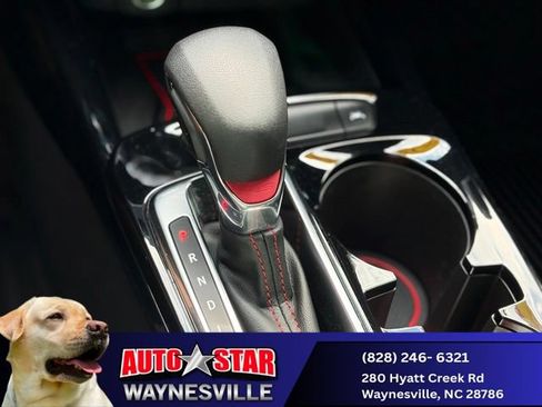 Used 2025 Chevrolet Trax RS w/ Sunroof Package FWD image 15