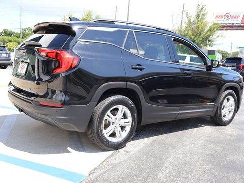 Used 2020 GMC Terrain SLE w/ Driver Convenience Package FWD image 8