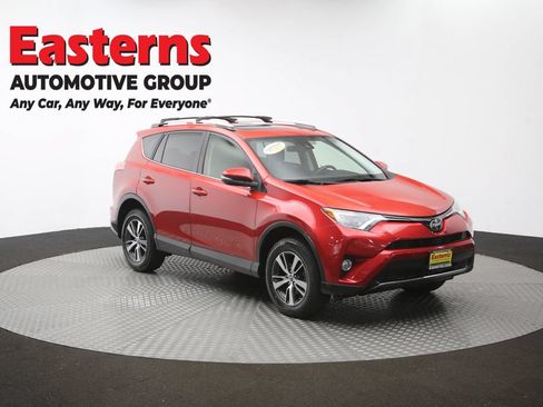 Used 2017 Toyota RAV4 XLE AWD/4WD image 51