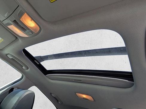 Used 2021 Hyundai Kona Limited FWD image 15