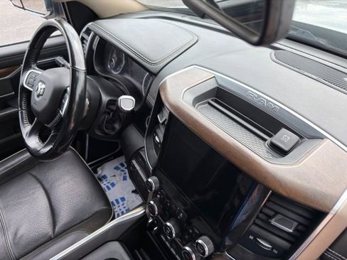 Used 2022 RAM 3500 Laramie image 37