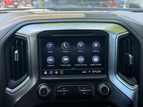 Used 2022 Chevrolet Silverado 1500 LT AWD/4WD image 18
