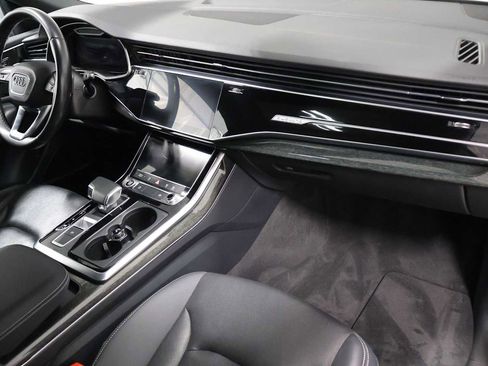Used 2021 Audi Q8 Premium Plus w/ Premium Plus Package AWD/4WD image 6