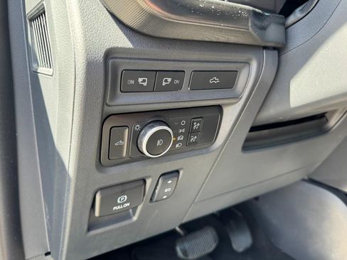 Used 2024 Ford F150 Lariat w/ Bed Utility Package AWD/4WD image 17