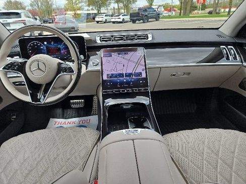 Used 2024 Mercedes-Benz S 580 4MATIC Sedan image 12