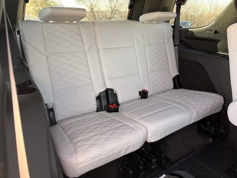 Certified 2026 Cadillac Escalade Platinum Sport w/ LPO, ONYX Package image 33