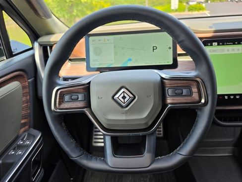 Used 2023 Rivian R1S Launch Edition AWD/4WD image 49
