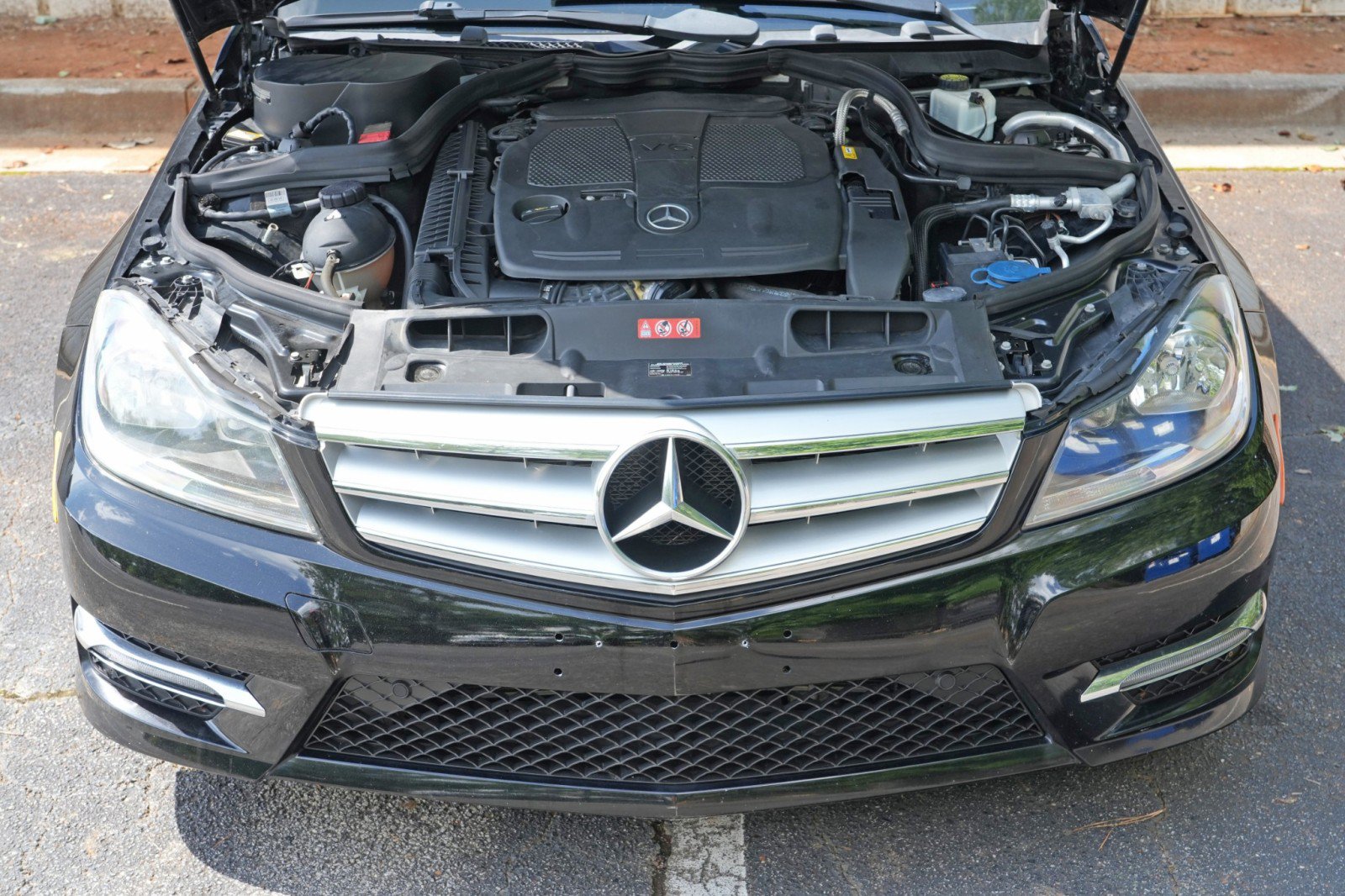 Used 2013 Mercedes-Benz C 300 4MATIC Sedan image 7