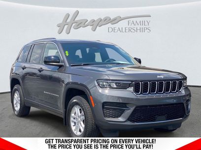 Used 2025 Jeep Grand Cherokee Laredo w/ MOPAR Finishing Package
