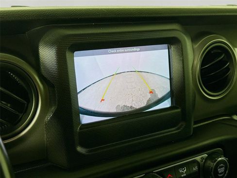 Used 2021 Jeep Wrangler Unlimited Sport S image 13