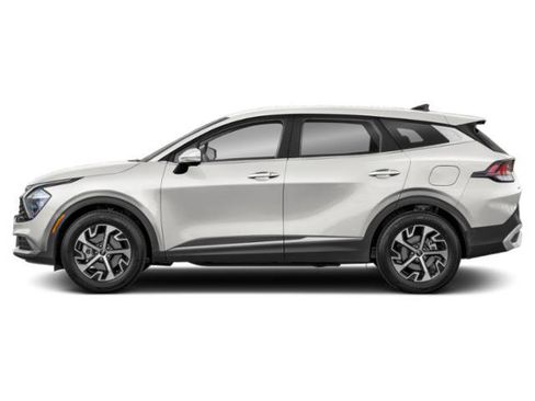 Used 2024 Kia Sportage EX FWD image 3