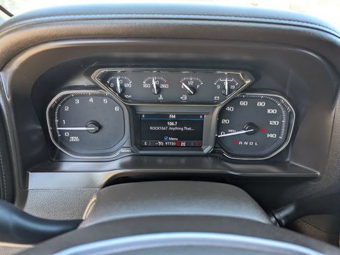 Used 2022 GMC Sierra 1500 SLT w/ SLT Premium Plus Package AWD/4WD image 21