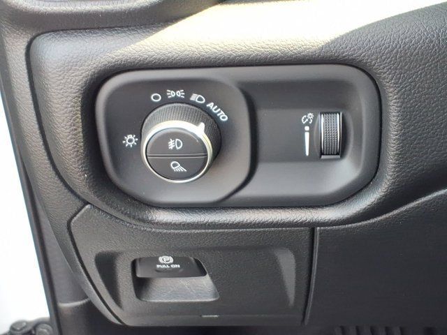 Used 2023 RAM 1500 Big Horn AWD/4WD image 20
