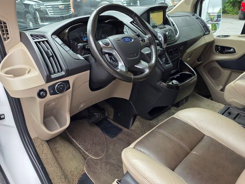 Used 2018 Ford Transit 250 148 Medium Roof w/ Exterior Upgrade Package RWD image 13