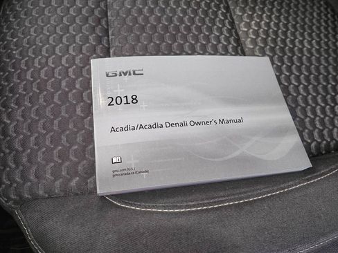 Used 2018 GMC Acadia SLE w/ LPO, Floor Liner Package AWD/4WD image 38