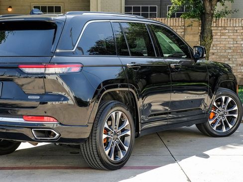 Used 2022 Jeep Grand Cherokee Overland image 18
