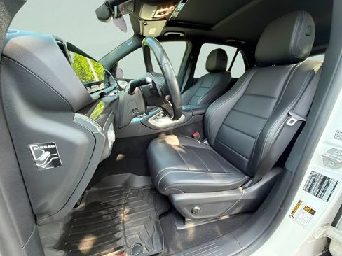 Used 2020 Mercedes-Benz GLE 350 image 10