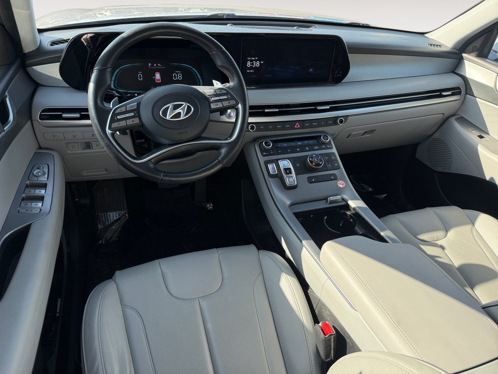 Used 2024 Hyundai Palisade SEL AWD/4WD image 15