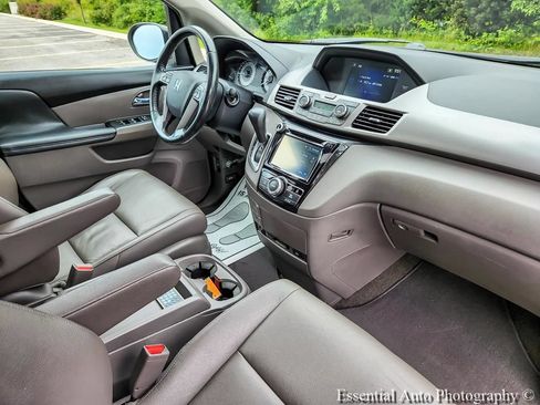 Used 2016 Honda Odyssey EX-L image 33