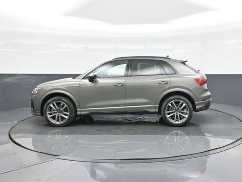 Used 2025 Audi Q3 2.0T Premium w/ Convenience Package AWD/4WD image 4