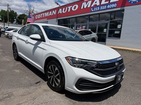Used 2024 Volkswagen Jetta S FWD image 3