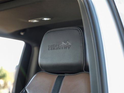 Used 2022 Chevrolet Silverado 2500 High Country w/ Safety Package II image 36