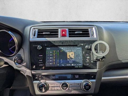 Used 2016 Subaru Legacy 2.5i Limited image 15