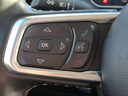 Used 2022 Jeep Gladiator Overland w/ Popular Equipment Package image 22