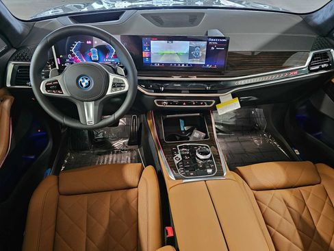 New 2026 BMW X5 xDrive50e w/ Executive Package AWD/4WD image 10