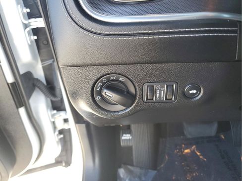 Used 2023 Dodge Charger SRT Hellcat w/ Harman/Kardon Audio Group RWD image 26