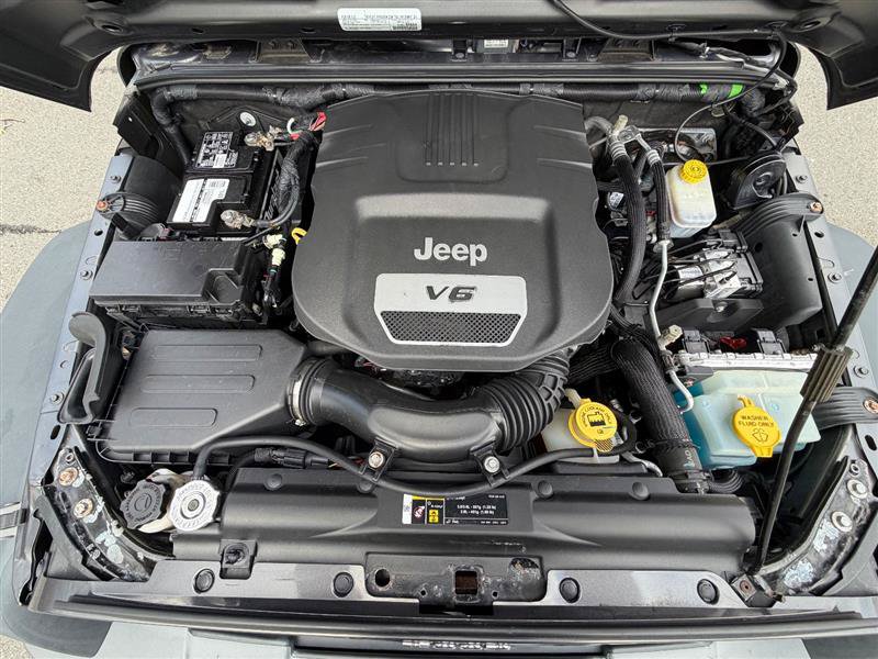 Used 2017 Jeep Wrangler Unlimited Sport w/ Quick Order Package 24S AWD/4WD image 37