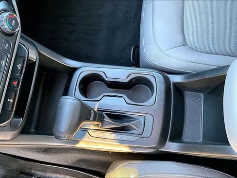 Used 2021 Chevrolet Colorado W/T w/ WT Convenience Package image 19