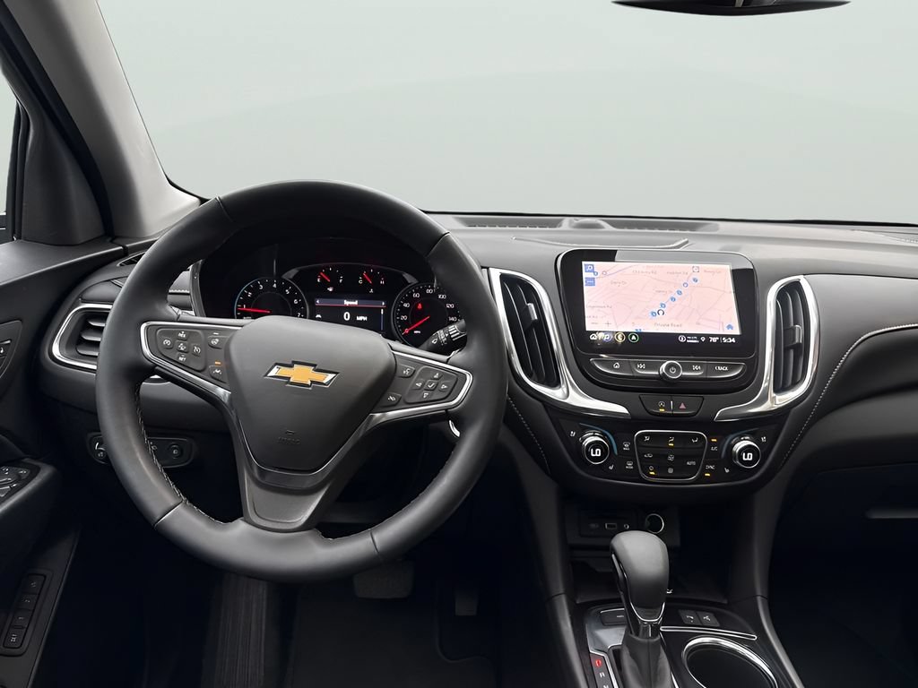 Used 2024 Chevrolet Equinox Premier AWD/4WD image 16