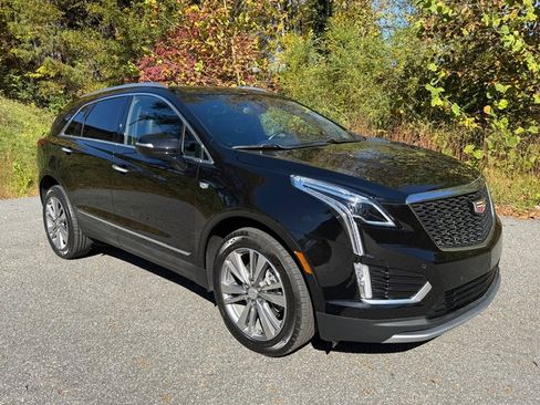 Used 2025 Cadillac XT5 Premium Luxury image 4