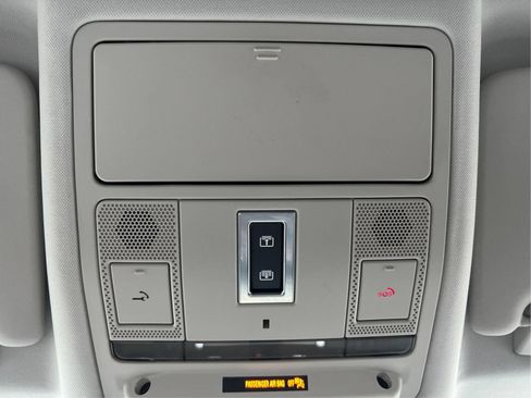 Used 2022 Land Rover Discovery Sport S AWD/4WD image 42