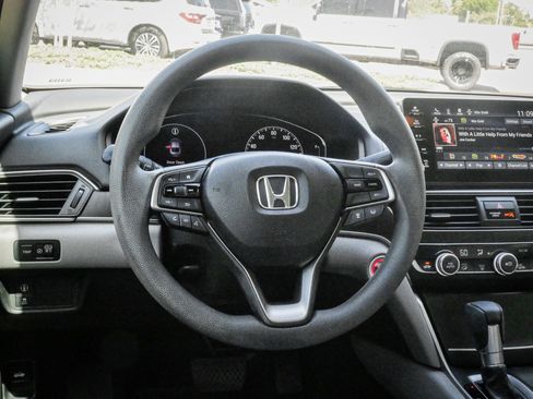 Used 2020 Honda Accord EX image 6