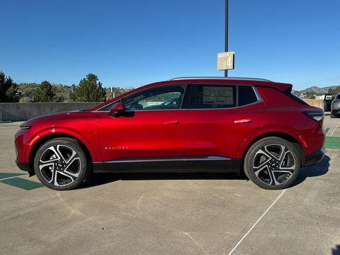 New 2026 Chevrolet Equinox EV LT w/ Convenience Package II image 6