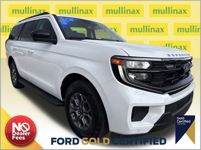 Used 2025 Ford Expedition Active
