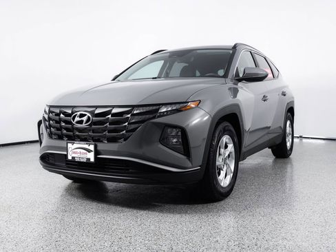 Used 2024 Hyundai Tucson SEL FWD image 3