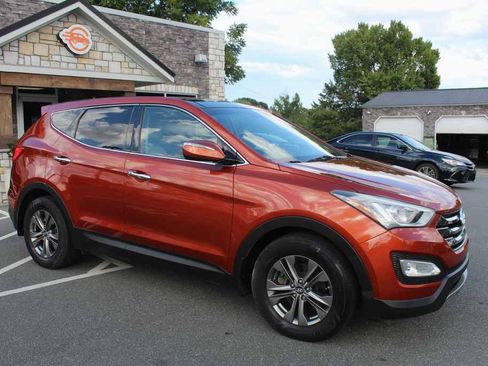 Used 2013 Hyundai Santa Fe Sport w/ Technology Pkg AWD/4WD image 3