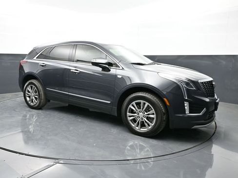 Used 2022 Cadillac XT5 Premium Luxury FWD image 1